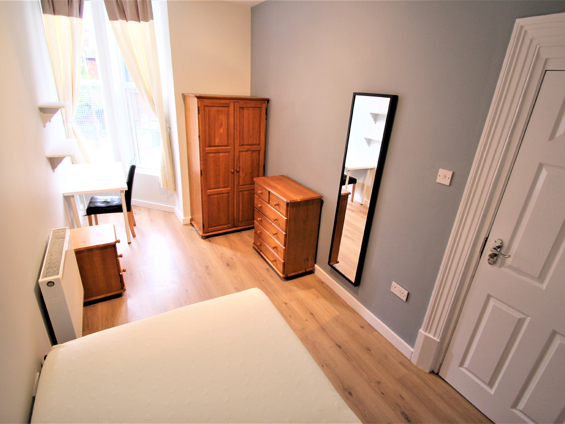 Bedroom 10